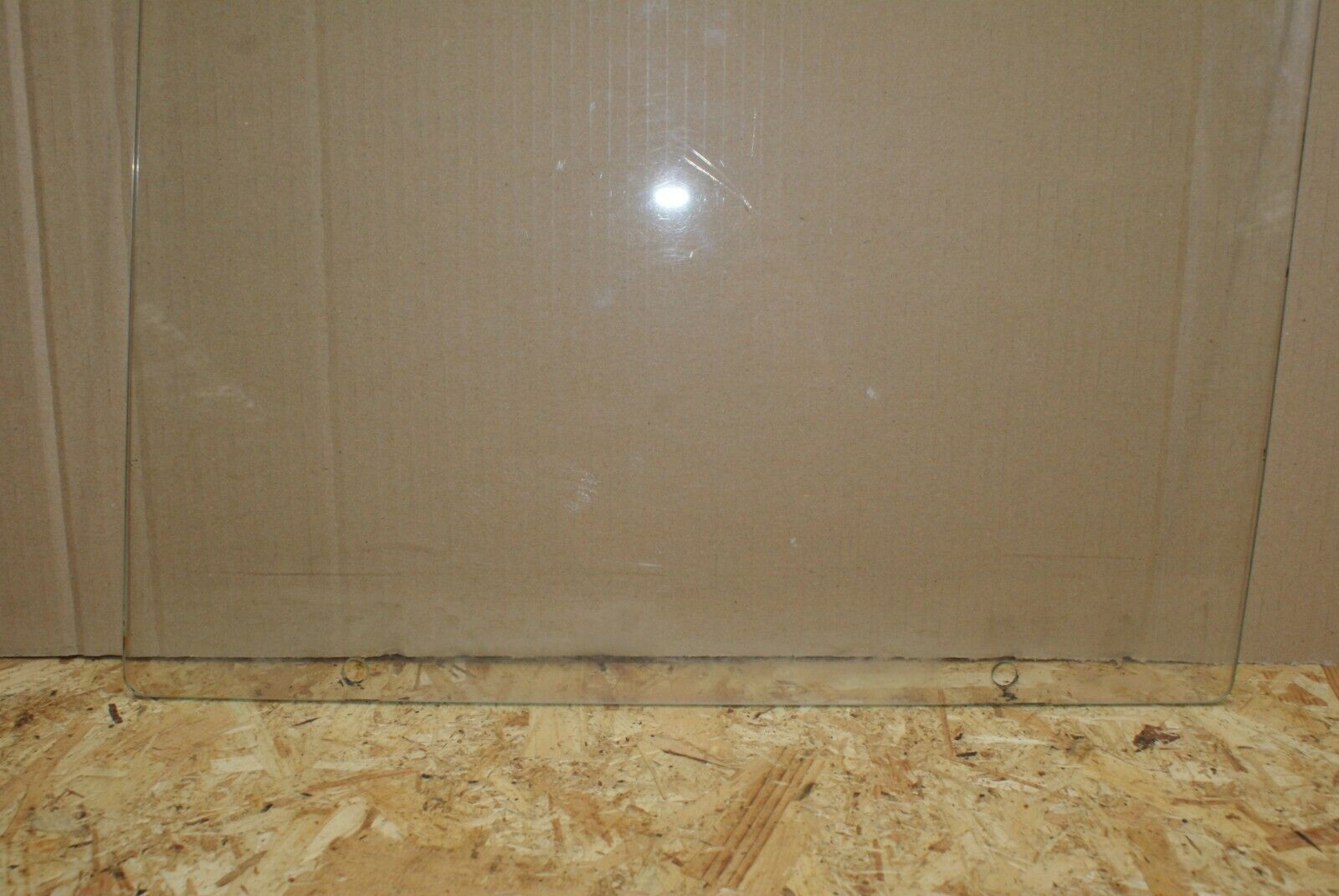 2266 Mercedes-Benz W105 219 PONTON Front Left Door Glass