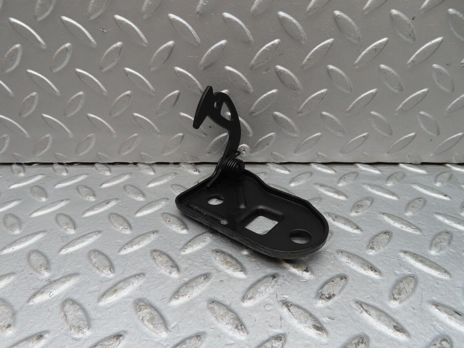 17058 Mercedes-Benz C123 280CE Coupe Bonnet Safety Latch 1238800160