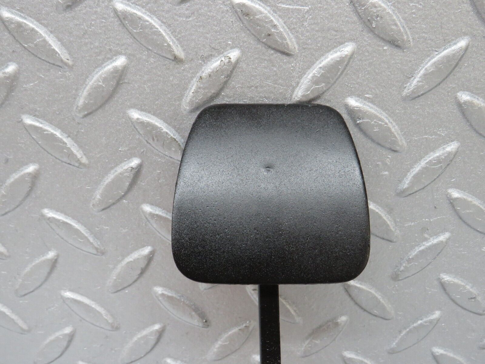 37521 Mercedes-Benz W109 300SEL Brake Pedal