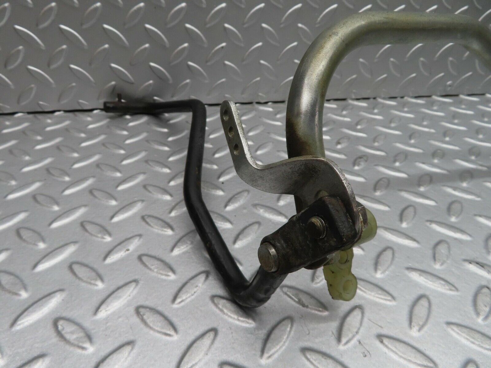 12463 Mercedes-Benz W108 280SE 3.5 Accelerator Pedal Linkage