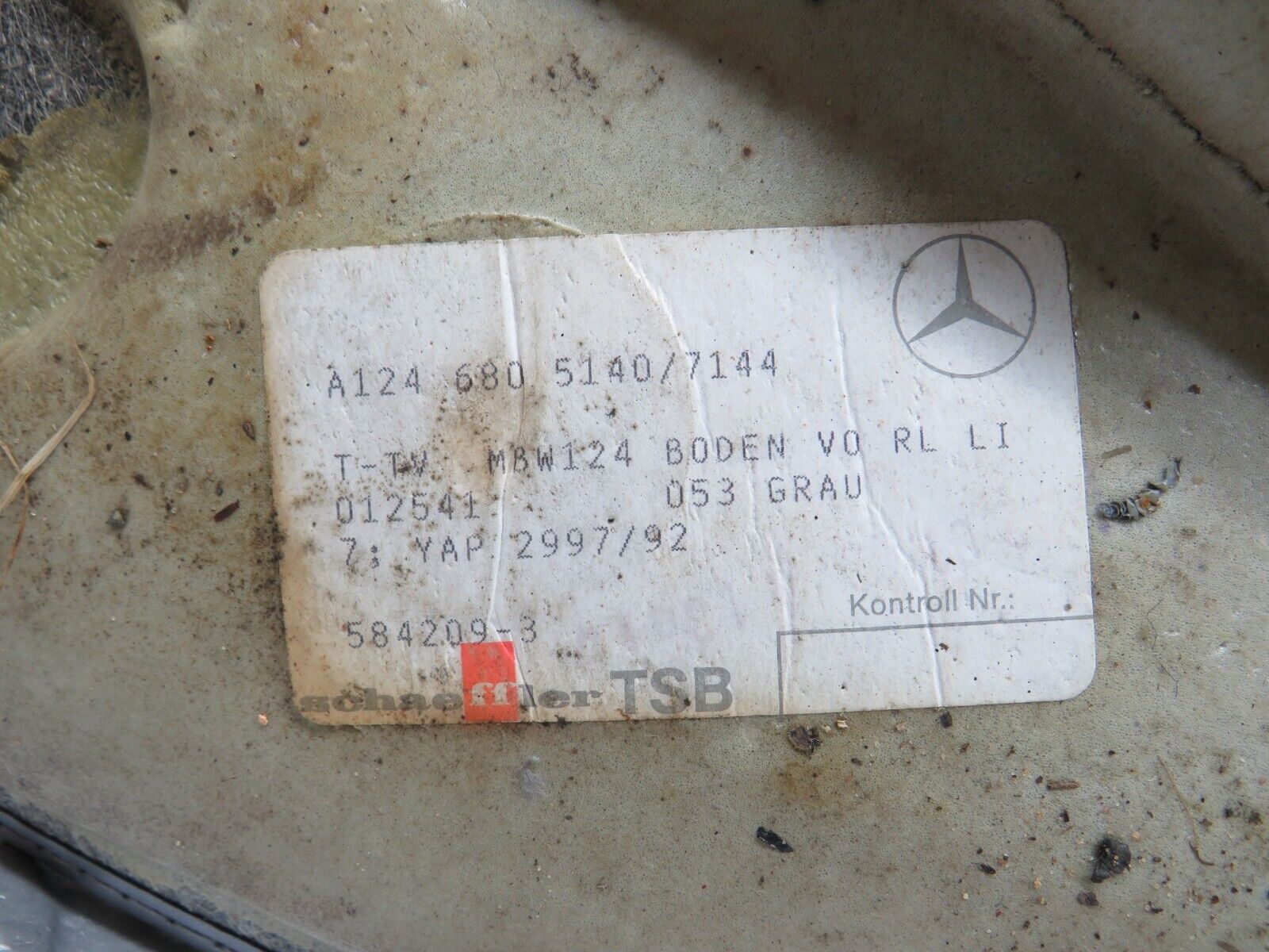 31410 Mercedes-Benz S124 220TE Wagon Front Left Floor Mat 1246805140