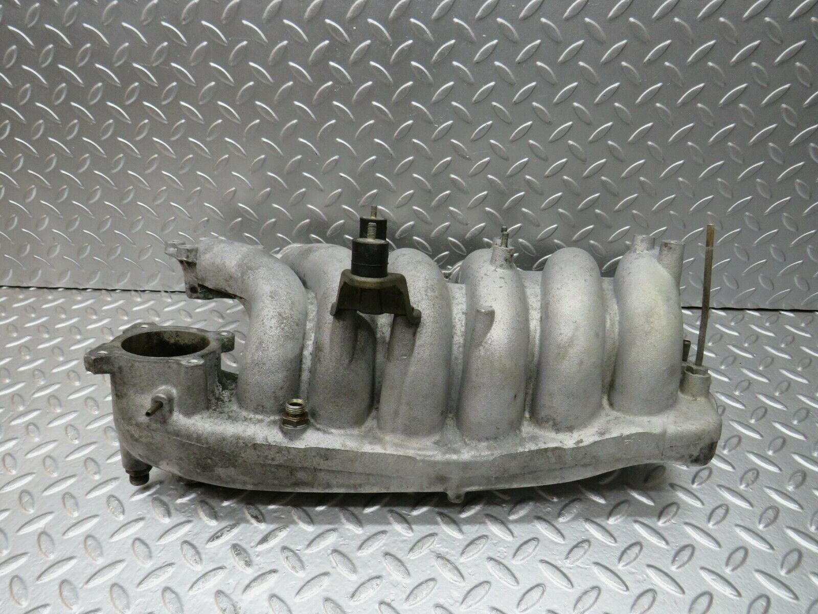 24125 Mercedes-Benz W123 280E Intake Manifold 1101413701