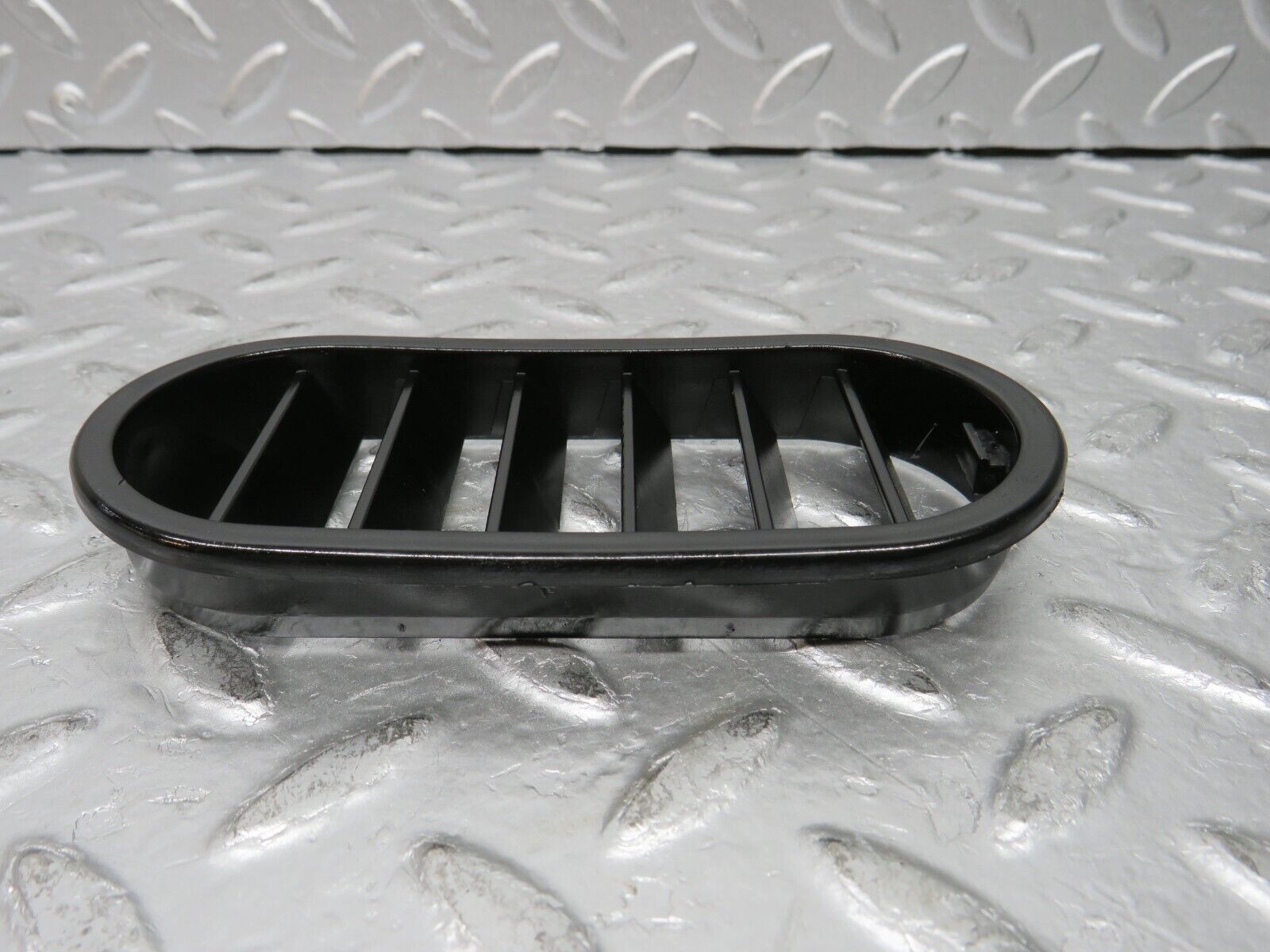 30054 Porsche 924 Door Air Vent Grill 477819175