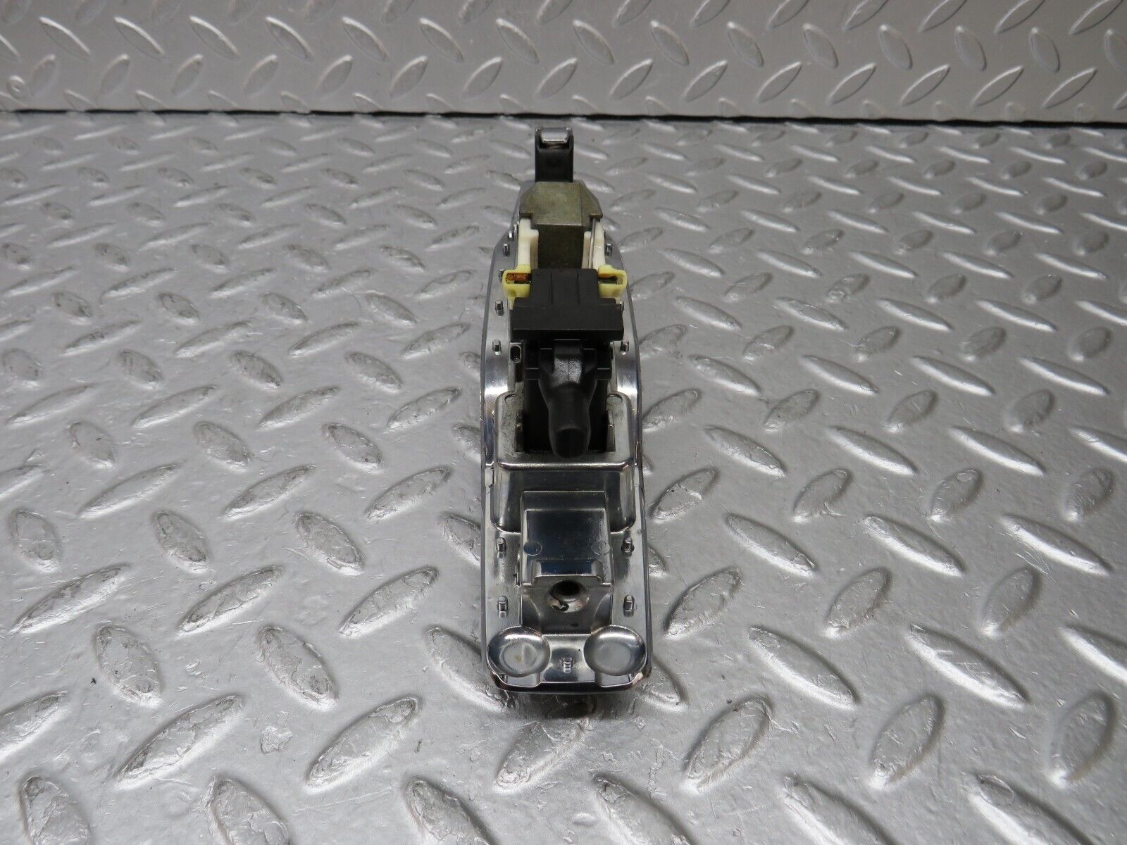 35323 Mercedes-Benz W140 Exterior Door Handle