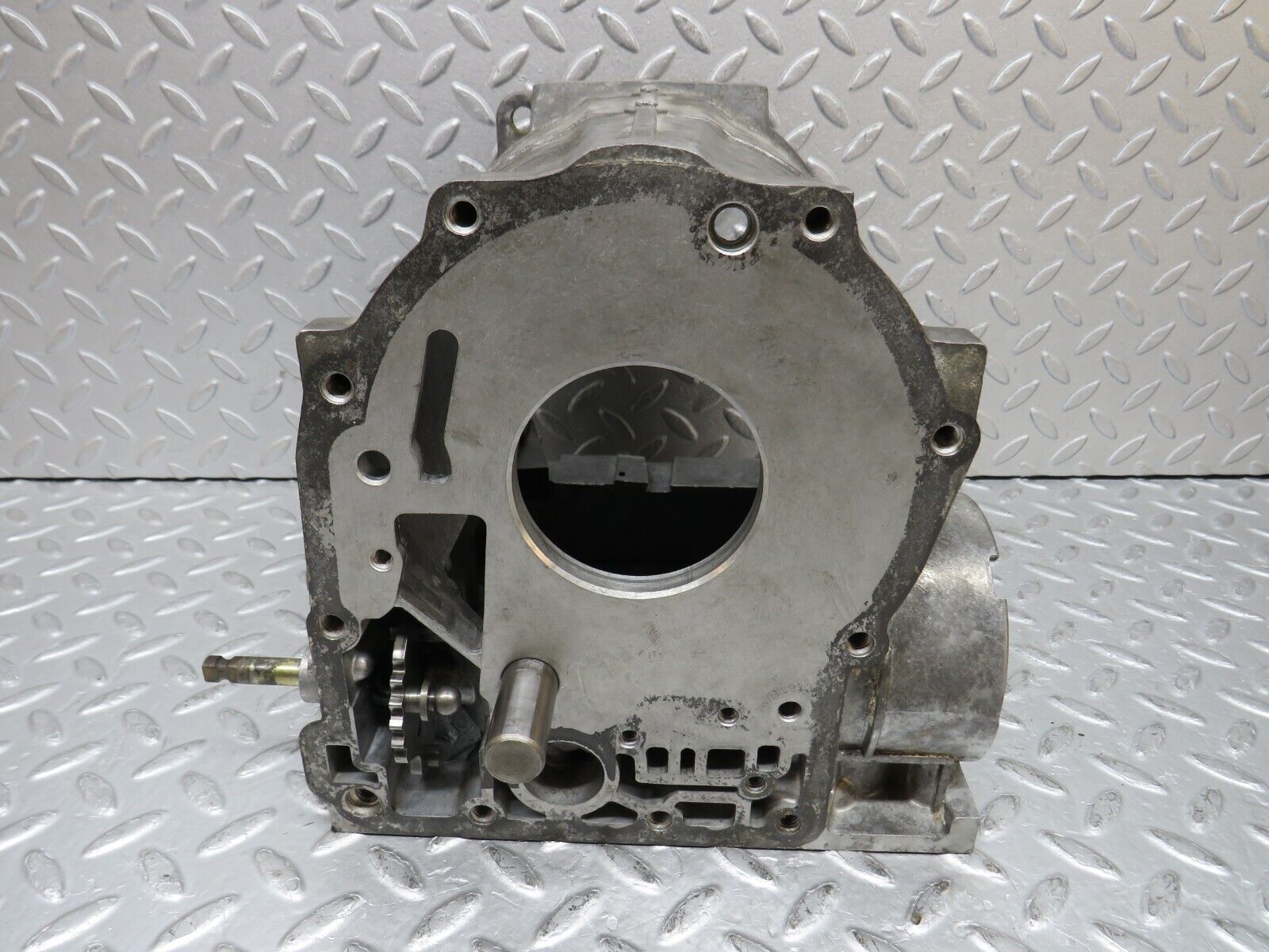 37679 Mercedes-Benz W109 300SEL Automatic Gearbox Housing 1152712601 1092701201