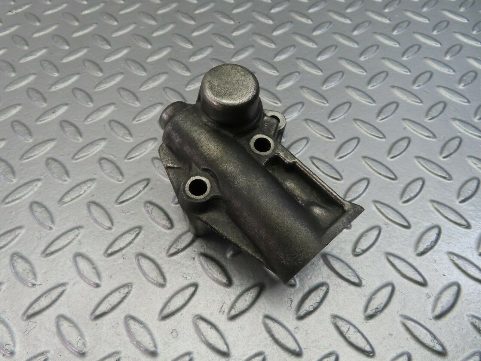 9821 Mercedes-Benz C123 280CE Coupe Ignition Distributor Housing 1101580515