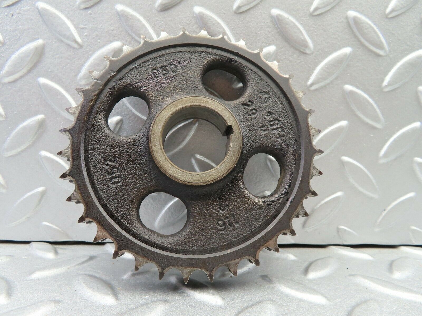 6278 Mercedes-Benz W126 380SE Camshaft Timing Gear 1160520601