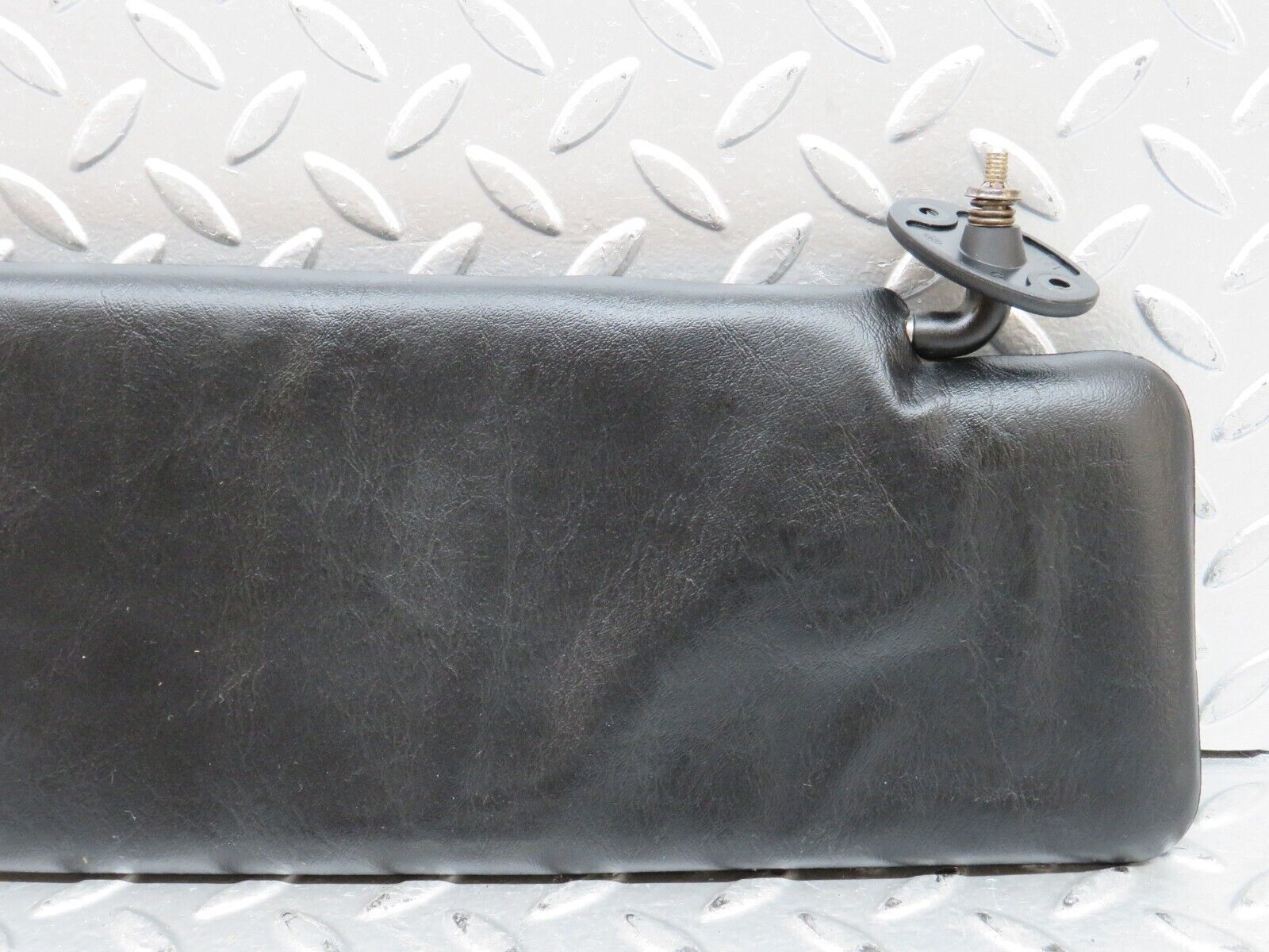 28220 Mercedes-Benz S123 240D Wagon Sun Visor Right Side Black