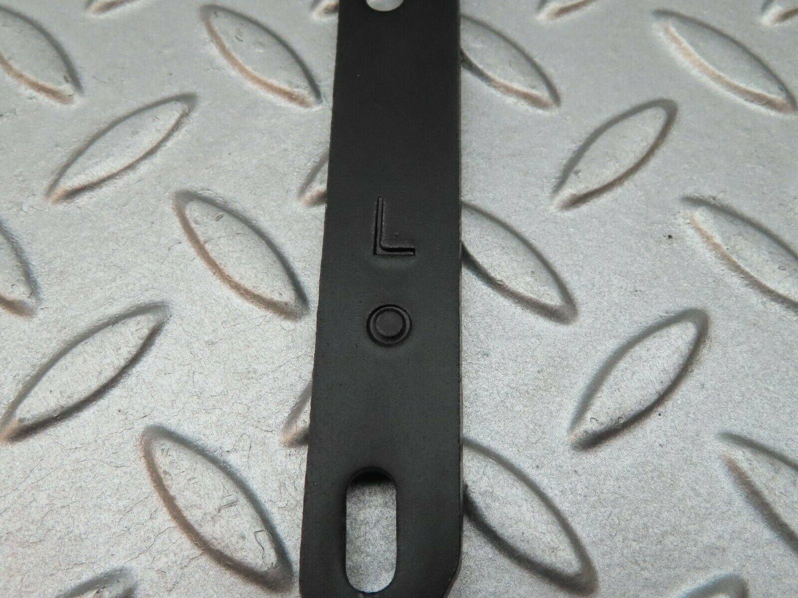 3621 Mercedes-Benz W108 280SE Left Bonnet Hinge Support