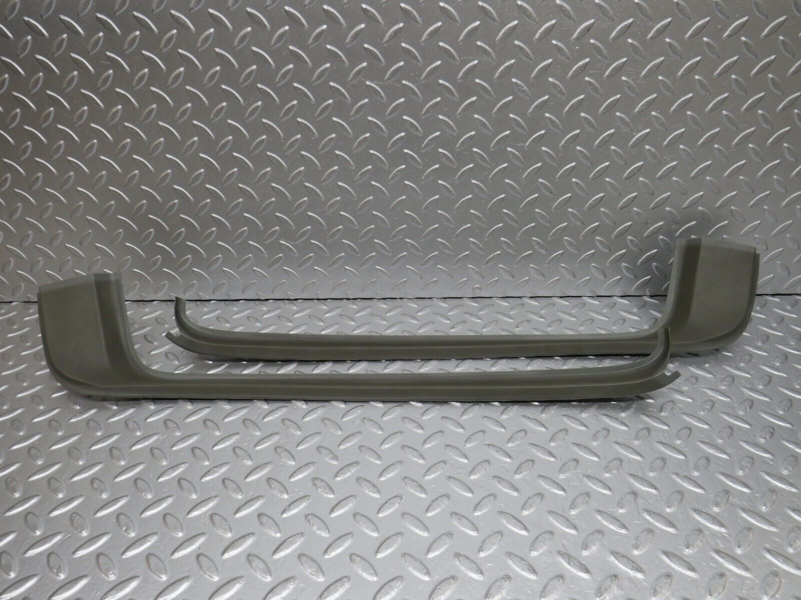 32504 Mercedes-Benz S124 300TE Inner Tailgate Cover Trim Pair Grey 1247450271