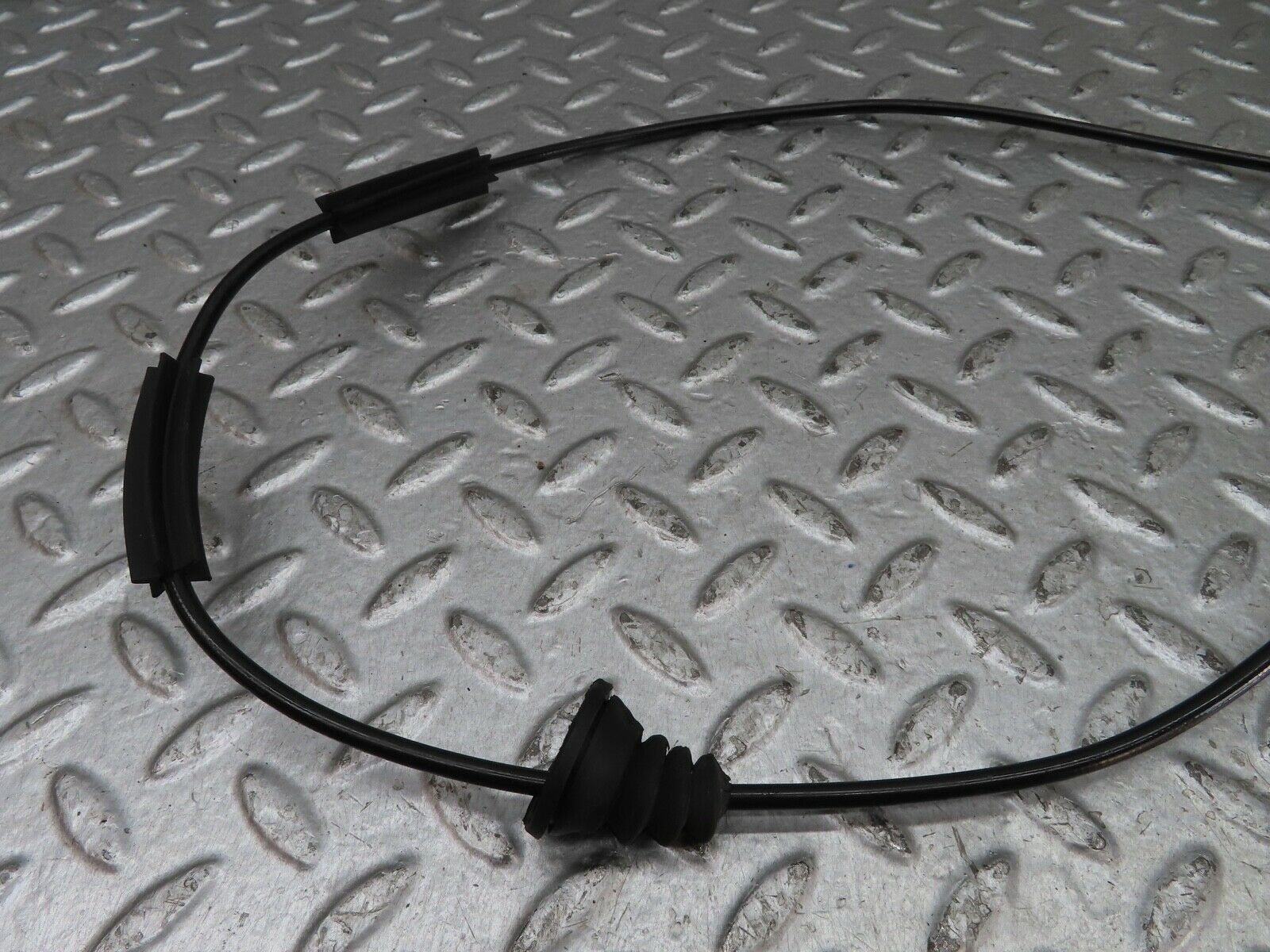 19525 Mercedes-Benz C140 CL420 Coupe Brake Control Cable 1402900685