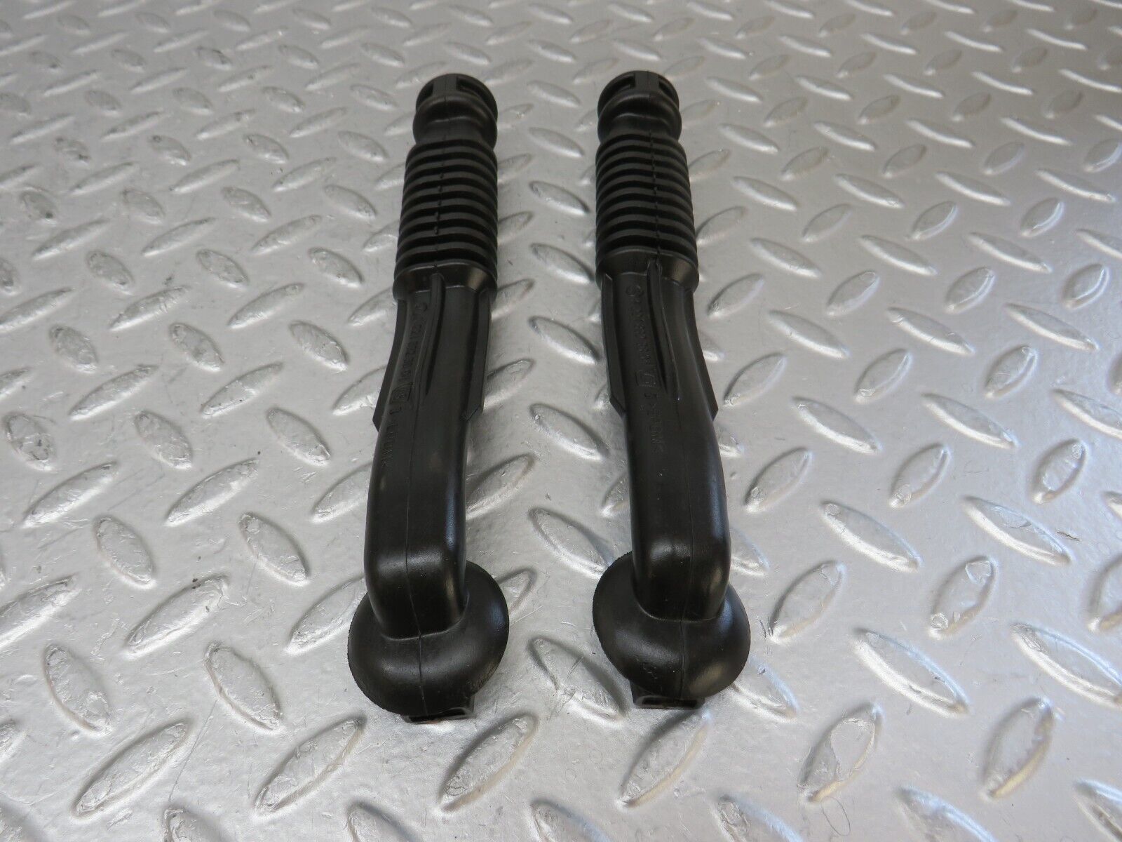 35179 Mercedes-Benz W221 Air Conditioning Vapor Hose Pipe 2x 2218323894