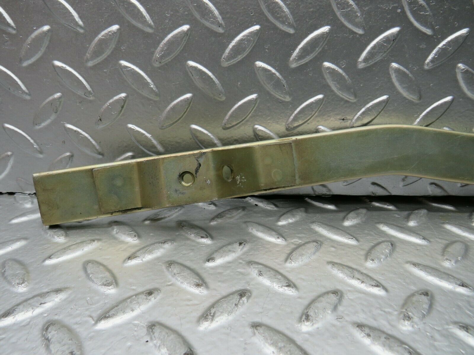 22898 Mercedes-Benz C107 450SLC Coupe Rear Right Window Channel