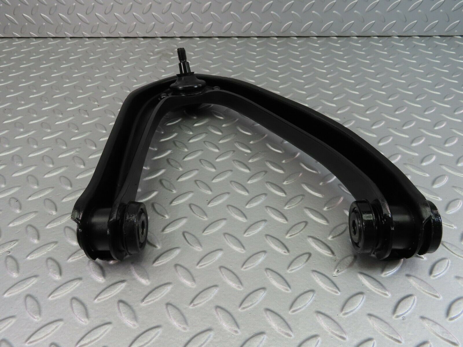 7214 Mercedes-Benz C107 350SLC Coupe Upper Control Arm Right