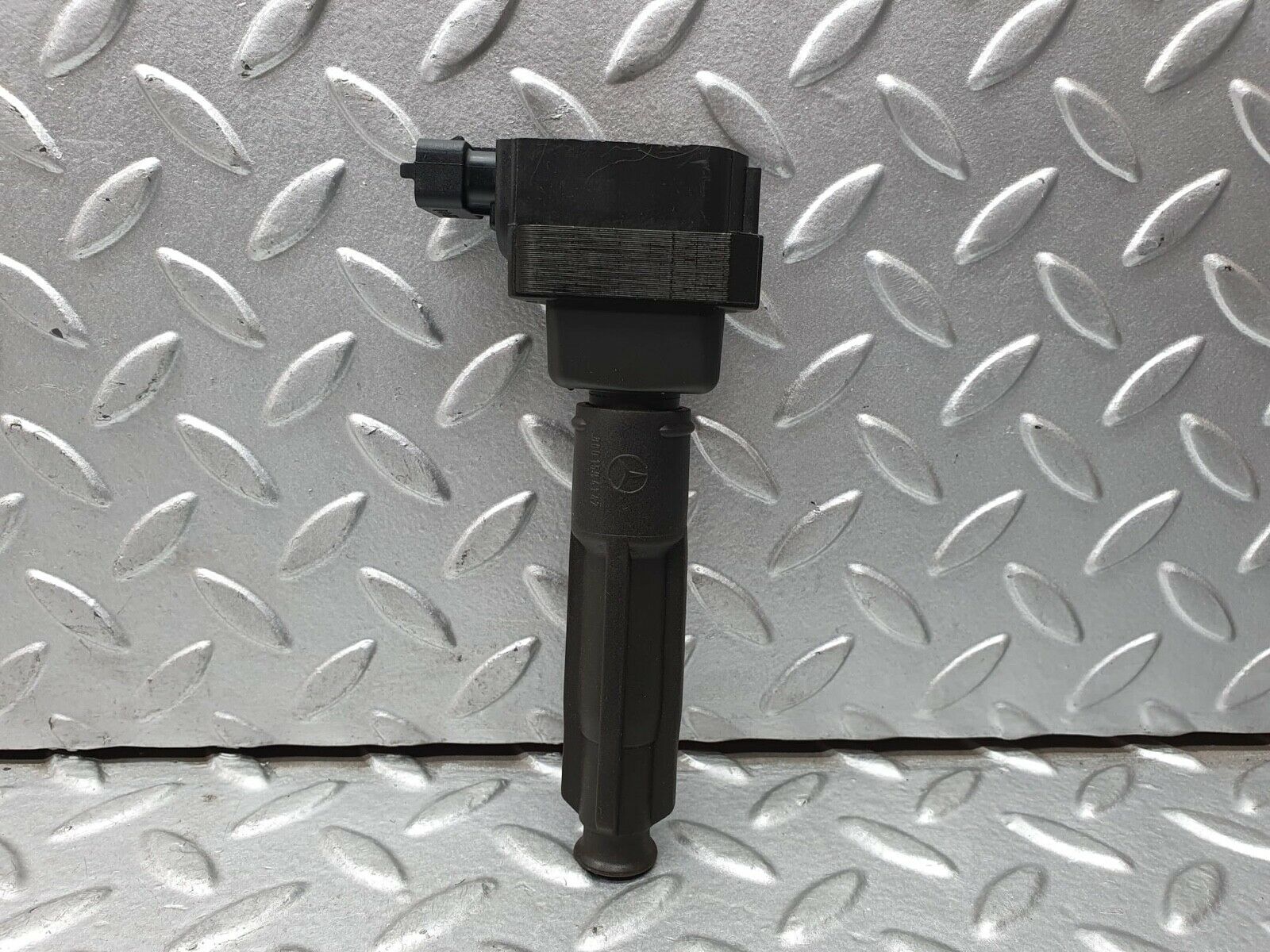 19546 Mercedes-Benz C140 CL420 Coupe Ignition Coil 0001587203