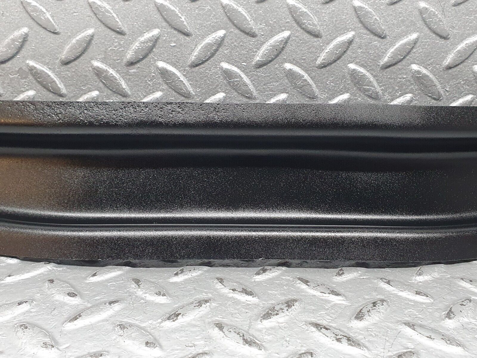 41199 Mercedes-Benz W126 300SE Engine Mount Bracket Support