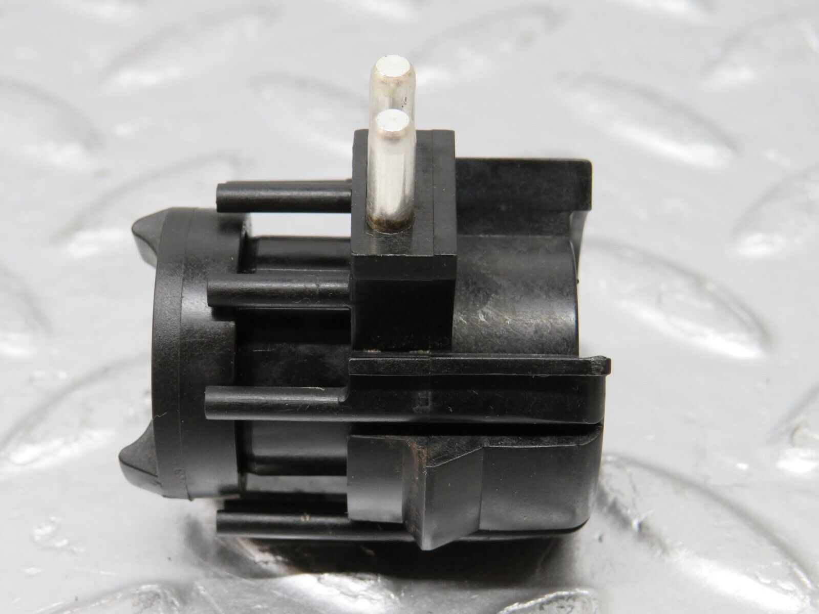 34323 Mercedes-Benz C126 380SEC Coupe Kick Down Switch 0015456314