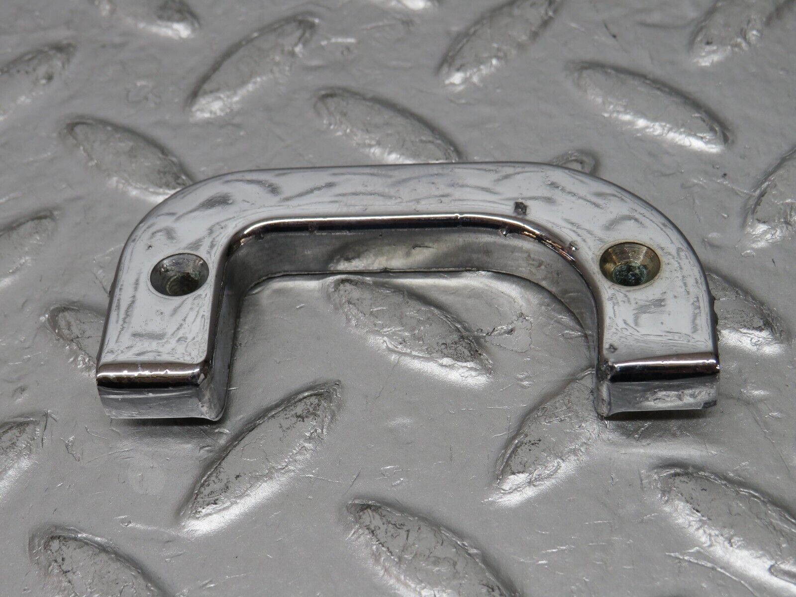 31001 Mercedes-Benz W123 200D Right Interior Chrome Door Latch Trim 1237230224