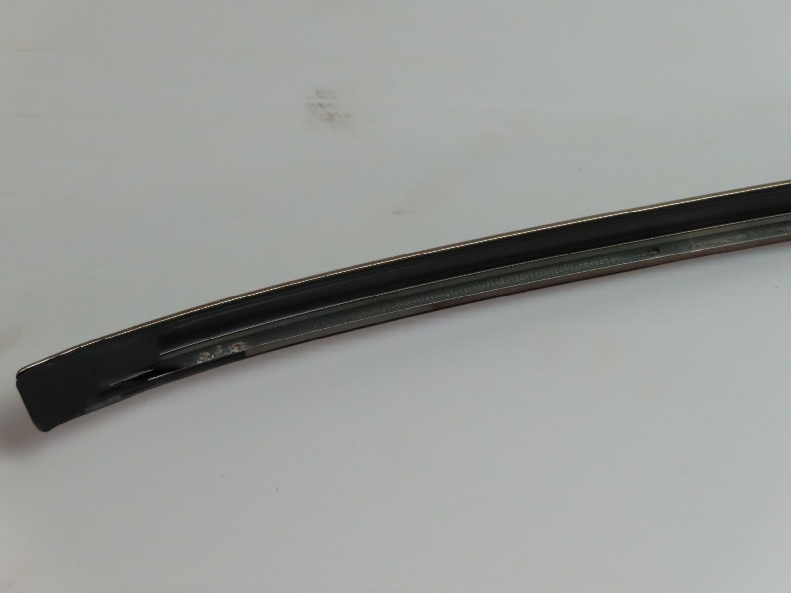 5504 Mercedes-Benz W124 230E Roof Chrome Trim Left Side 1246900397