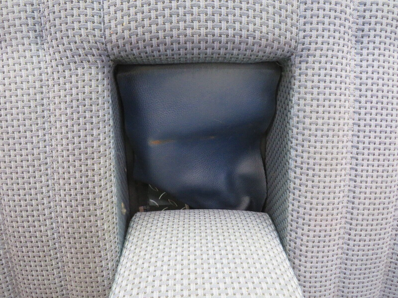 31148 Mercedes-Benz W123 200D Rear Seat Blue 1239200050 1239200016