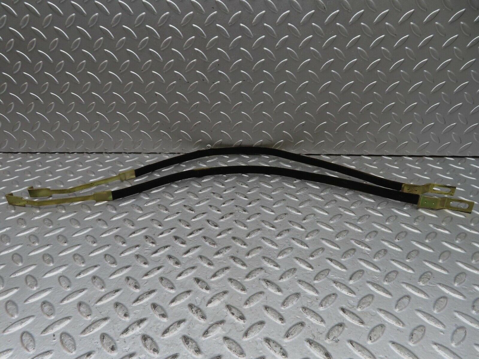 15869 Mercedes-Benz W123 280E Heater Box Holder Strap