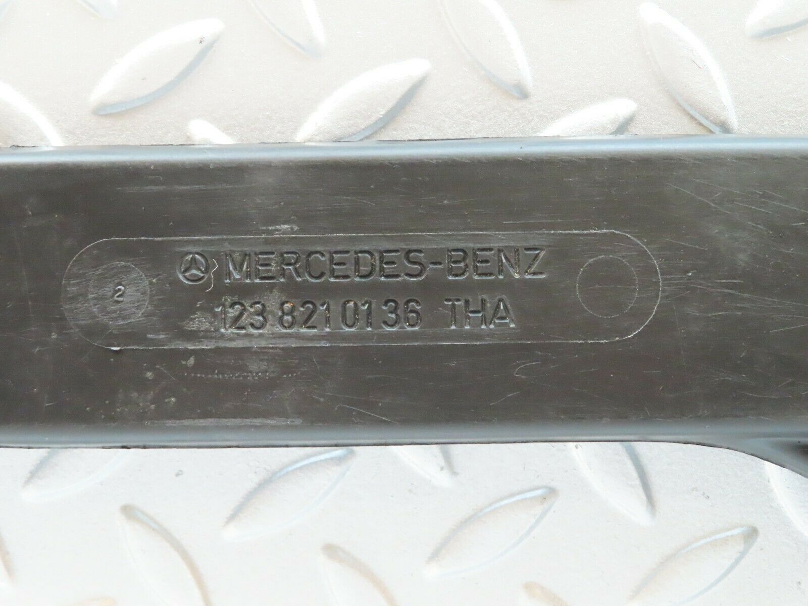 3778 Mercedes-Benz S123 200T Wagon Cable Cover Rear Left 1238210136