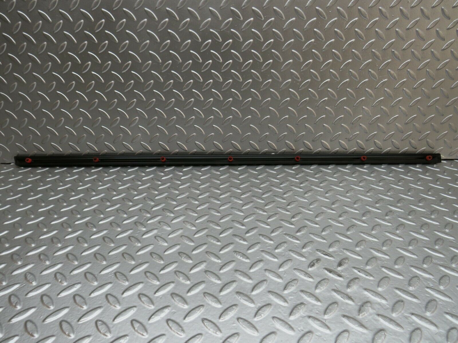 24009 Mercedes-Benz W123 280E Rear Left Door Centre Moulding Trim