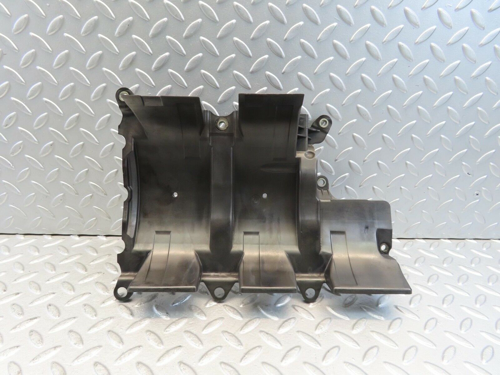 11305 Mercedes-Benz W221 S320 Baffle Plate 6421800485