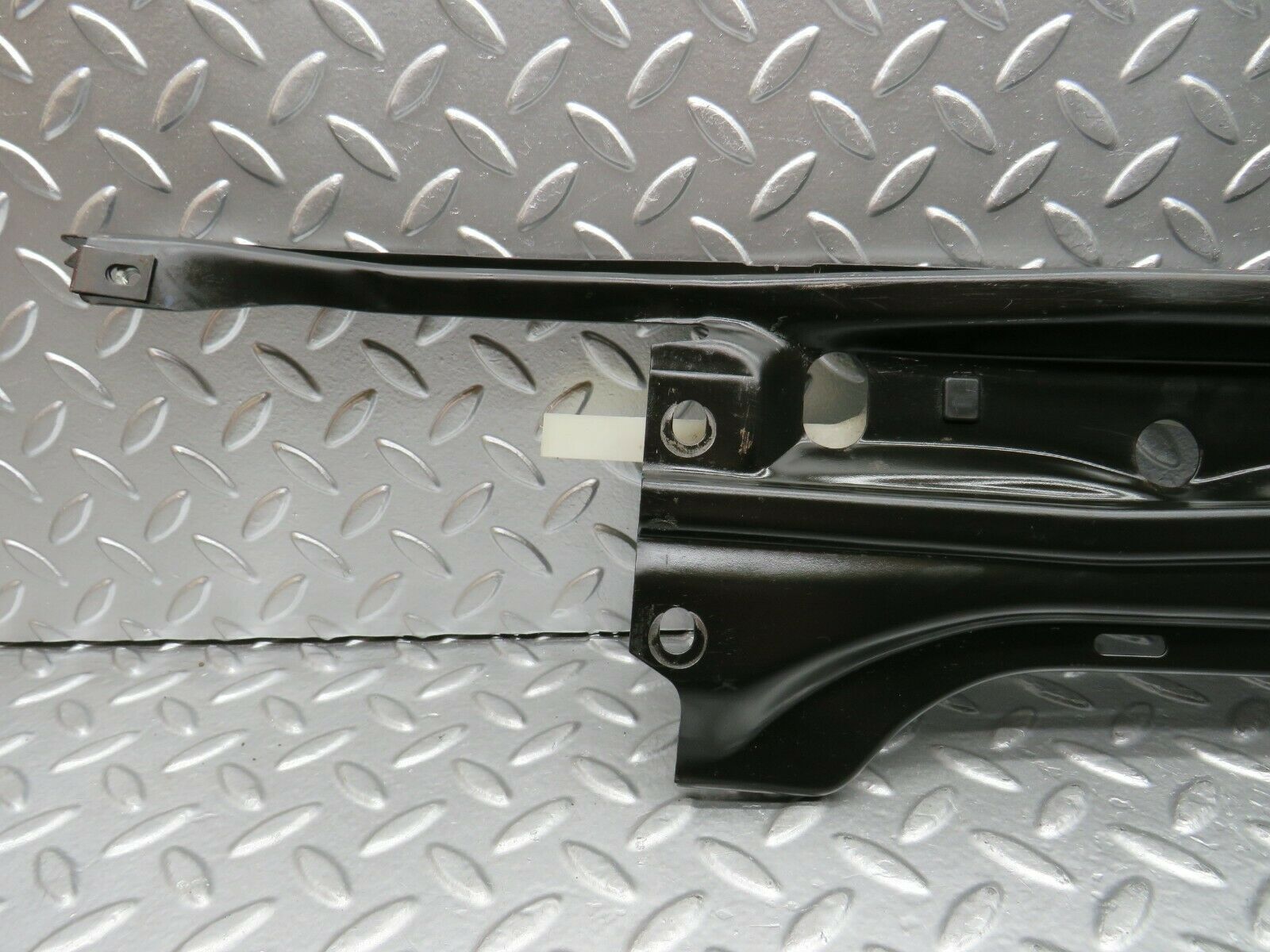 22337 Mercedes-Benz C124 E220 Coupe Rear Window Channel Support Right Side