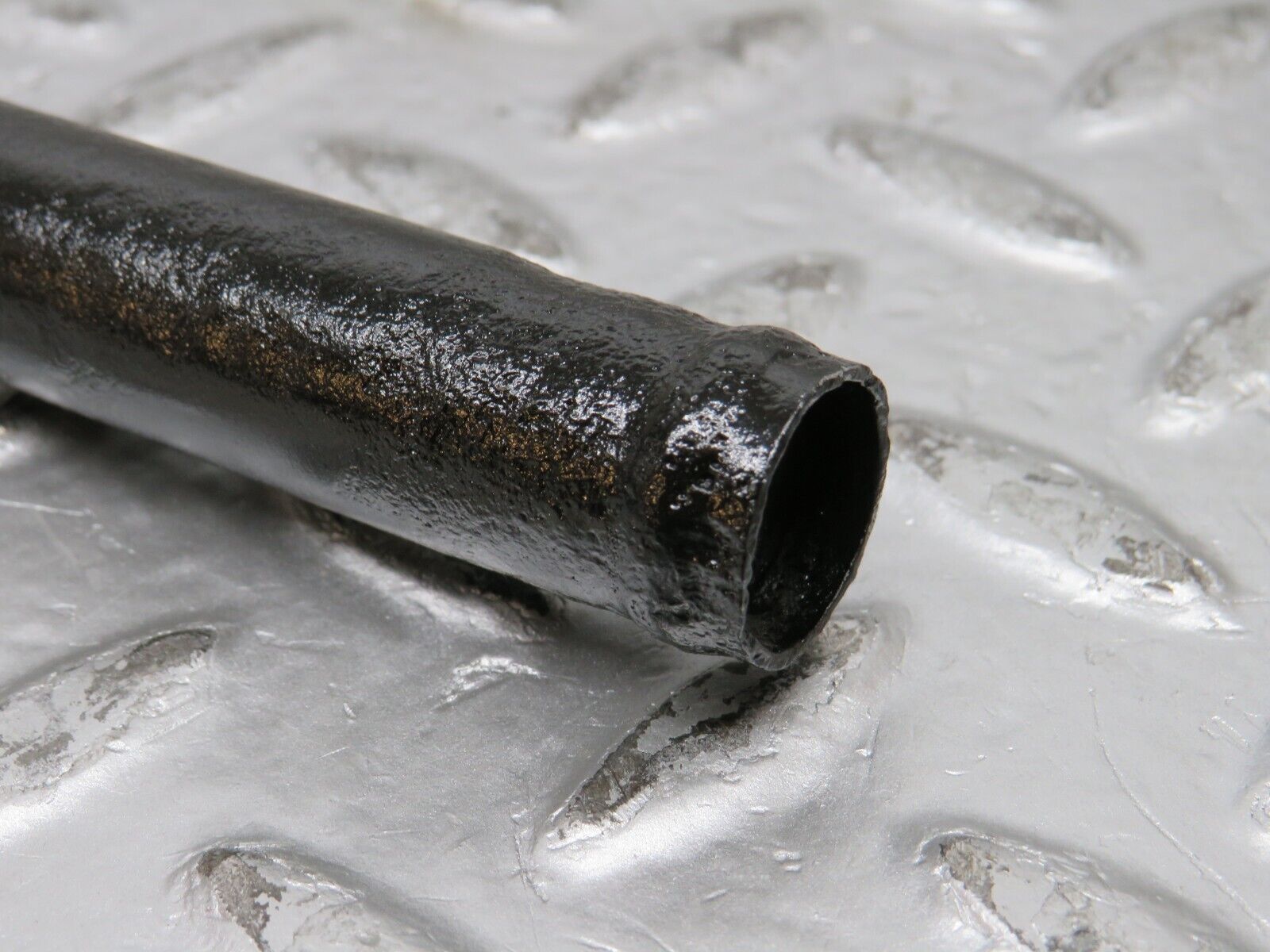32097 Mercedes-Benz W123 230E Cooling Hose Pipe