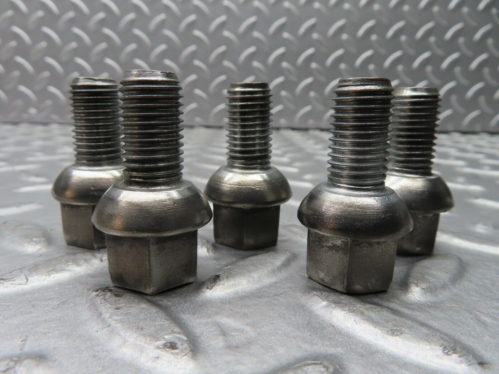 21638 Mercedes-Benz 5x Steel Wheel Lug Bolt M12x1.5