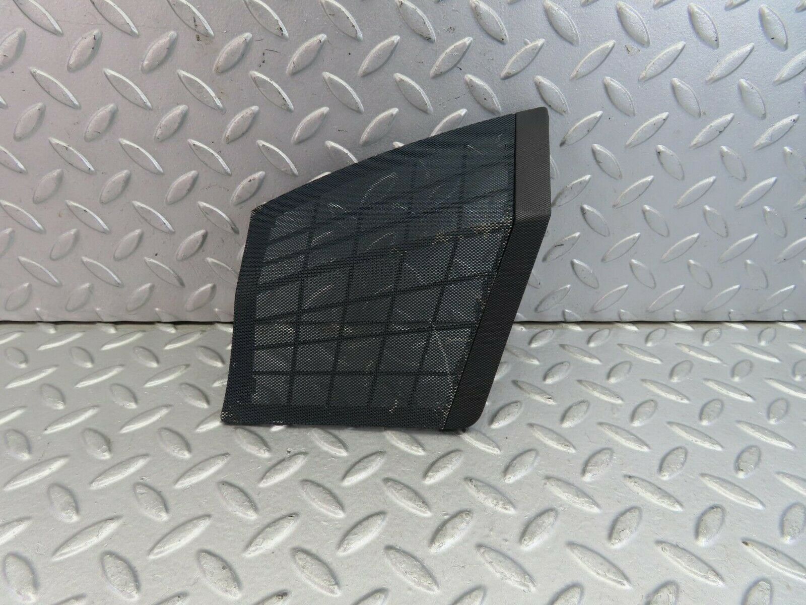 9405 Mercedes-Benz C124 300CE Coupe Dashboard Speaker Cover Grill Left