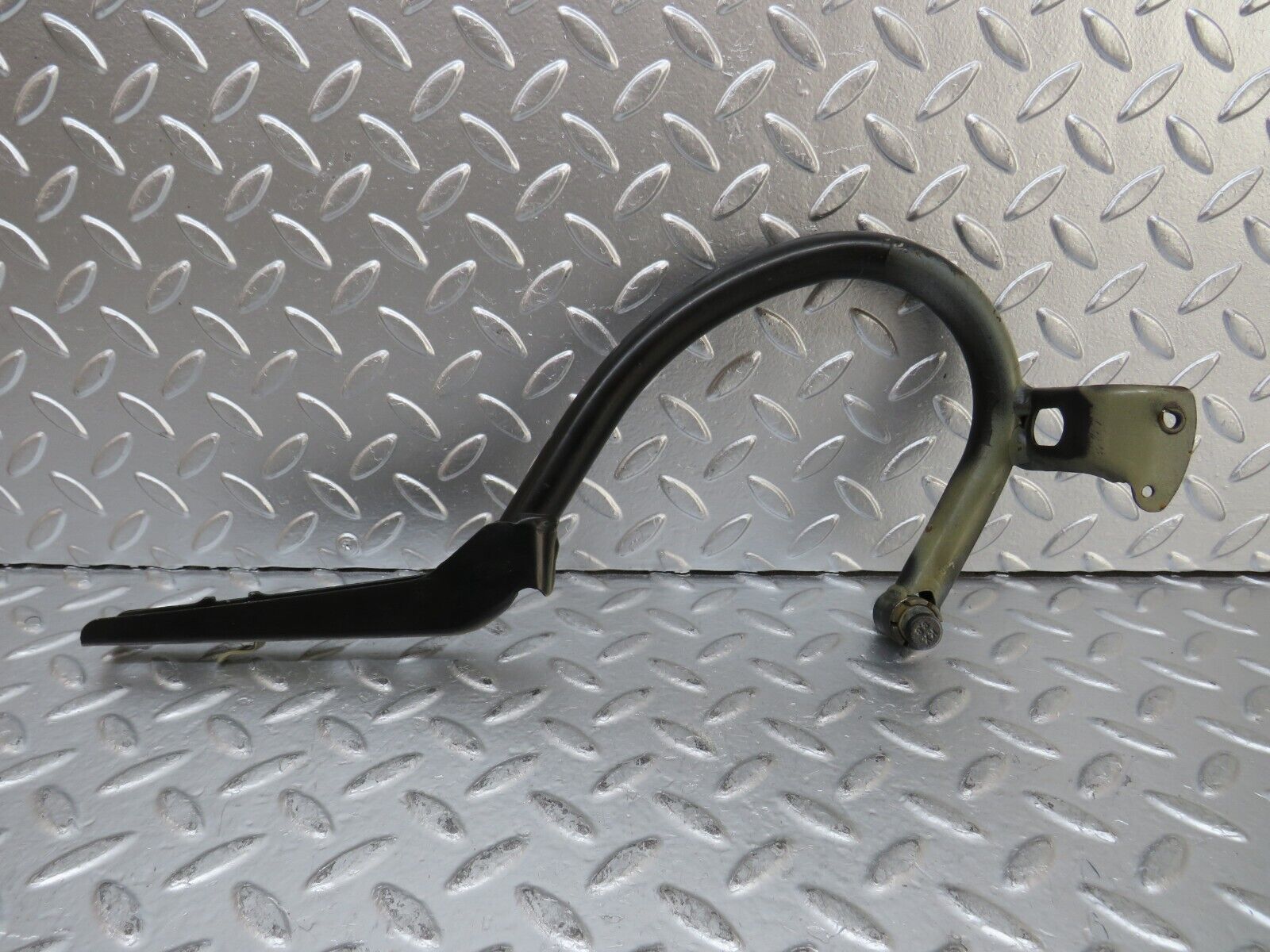 25303 Mercedes-Benz W201 190D Boot Lid Trunk Hinge Left Side