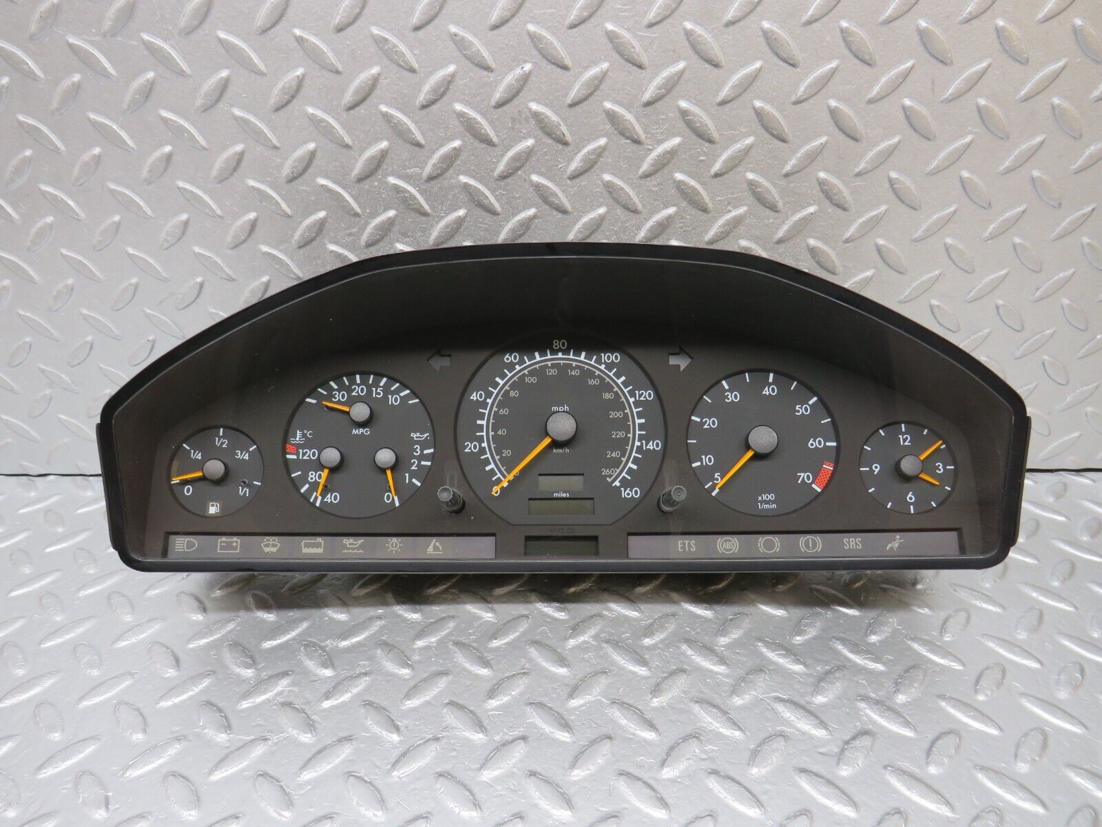 39350 Mercedes-Benz R129 320SL Coupe Instrument Cluster VDO 68K Miles 1295409448