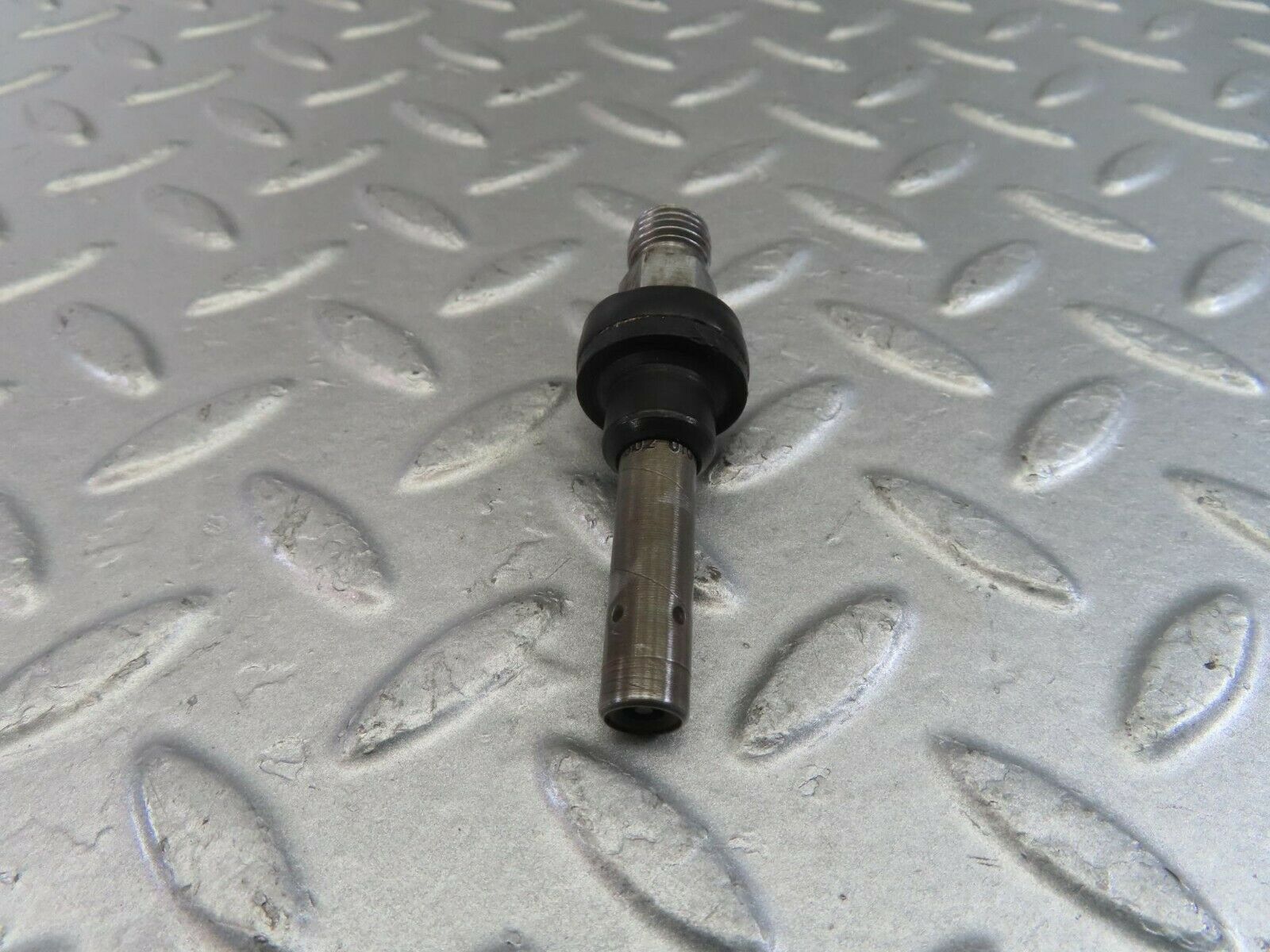 10046 Mercedes-Benz C123 230CE Coupe Fuel Injector Bosch 0437502010