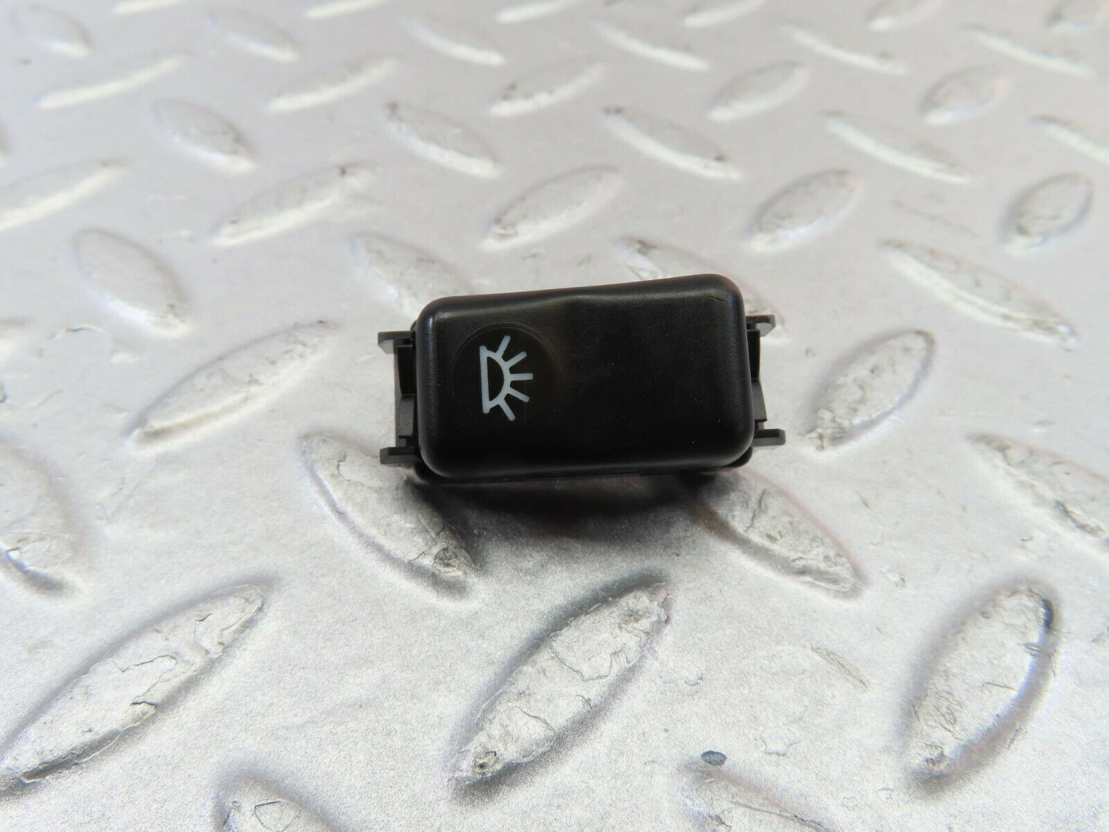 9261 Mercedes-Benz C124 300CE Coupe Rear Interior Light Switch 1248201410
