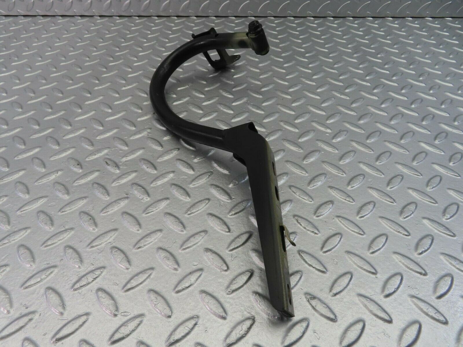 10480 Mercedes-Benz W201 190E Boot Lid Trunk Hinge Right Side