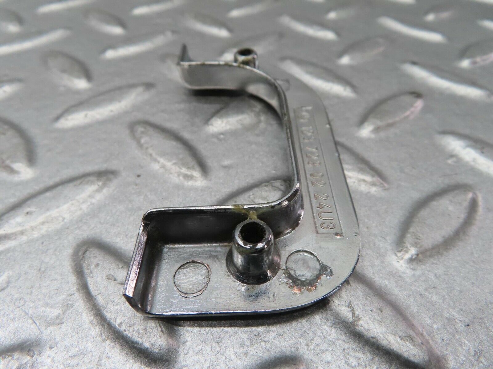 13553 Mercedes-Benz W123 200 Right Interior Chrome Door Latch Trim 1237230224