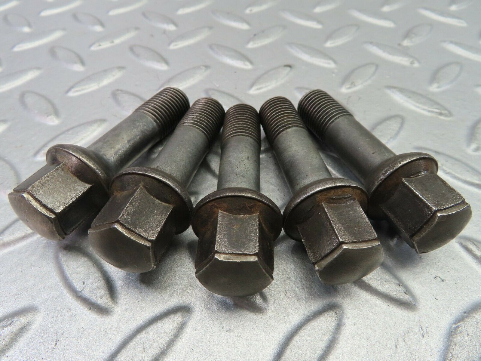 7425 Mercedes-Benz 5x Alloy Wheel Lug Bolt M12x1.5