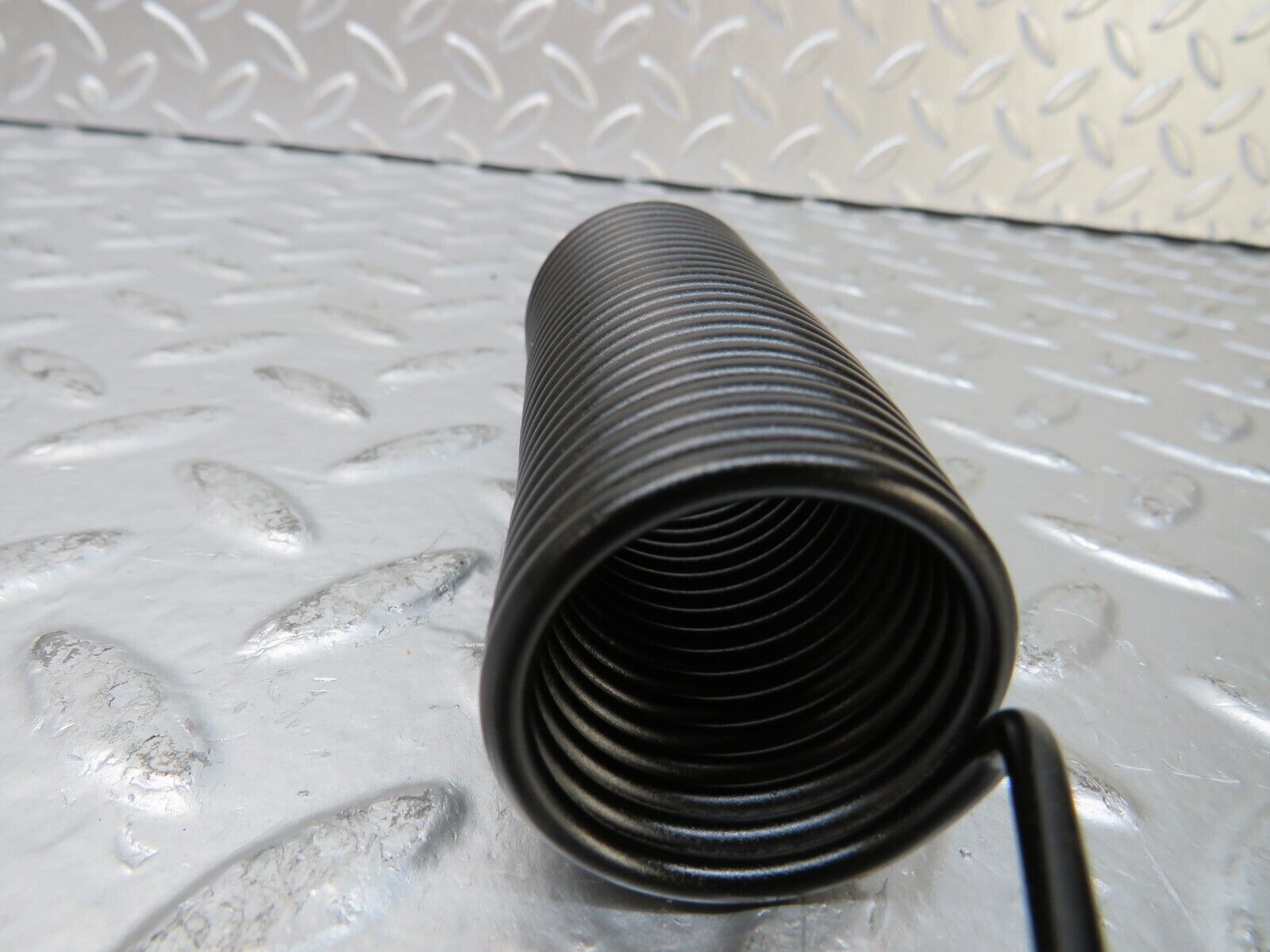 25338 Mercedes-Benz W201 190D Trunk Lid Hinge Spring