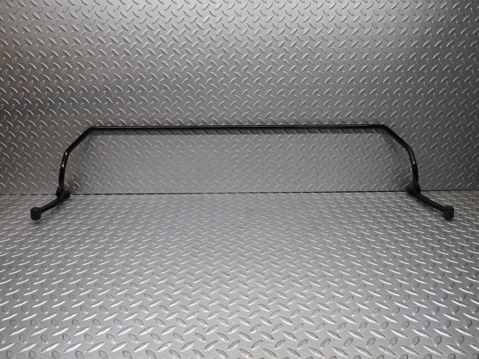 38173 Mercedes-Benz A124 320E Cabriolet Anti Roll Bar Rear Axle 1243260116