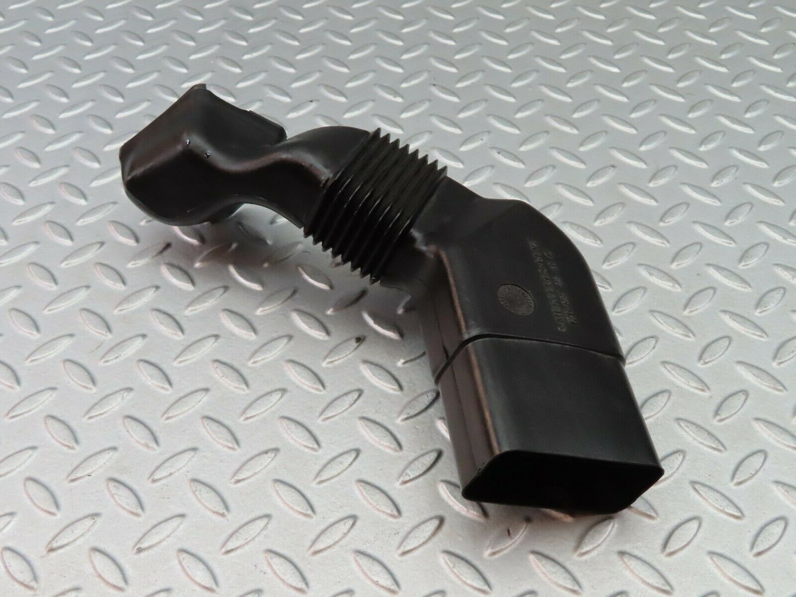 6138 Mercedes-Benz W126 380SE Dashboard Air Vent 1268312346