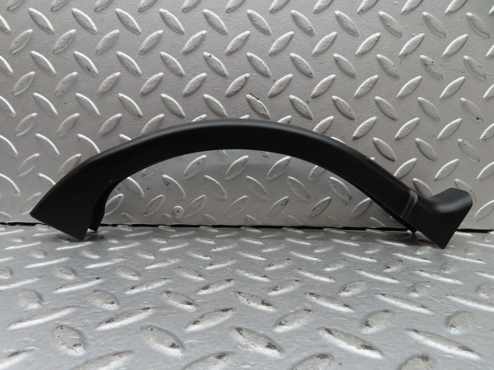 19326 Mercedes-Benz C140 CL420 Coupe Trunk Lid Hinge Cover Pair 1406945525