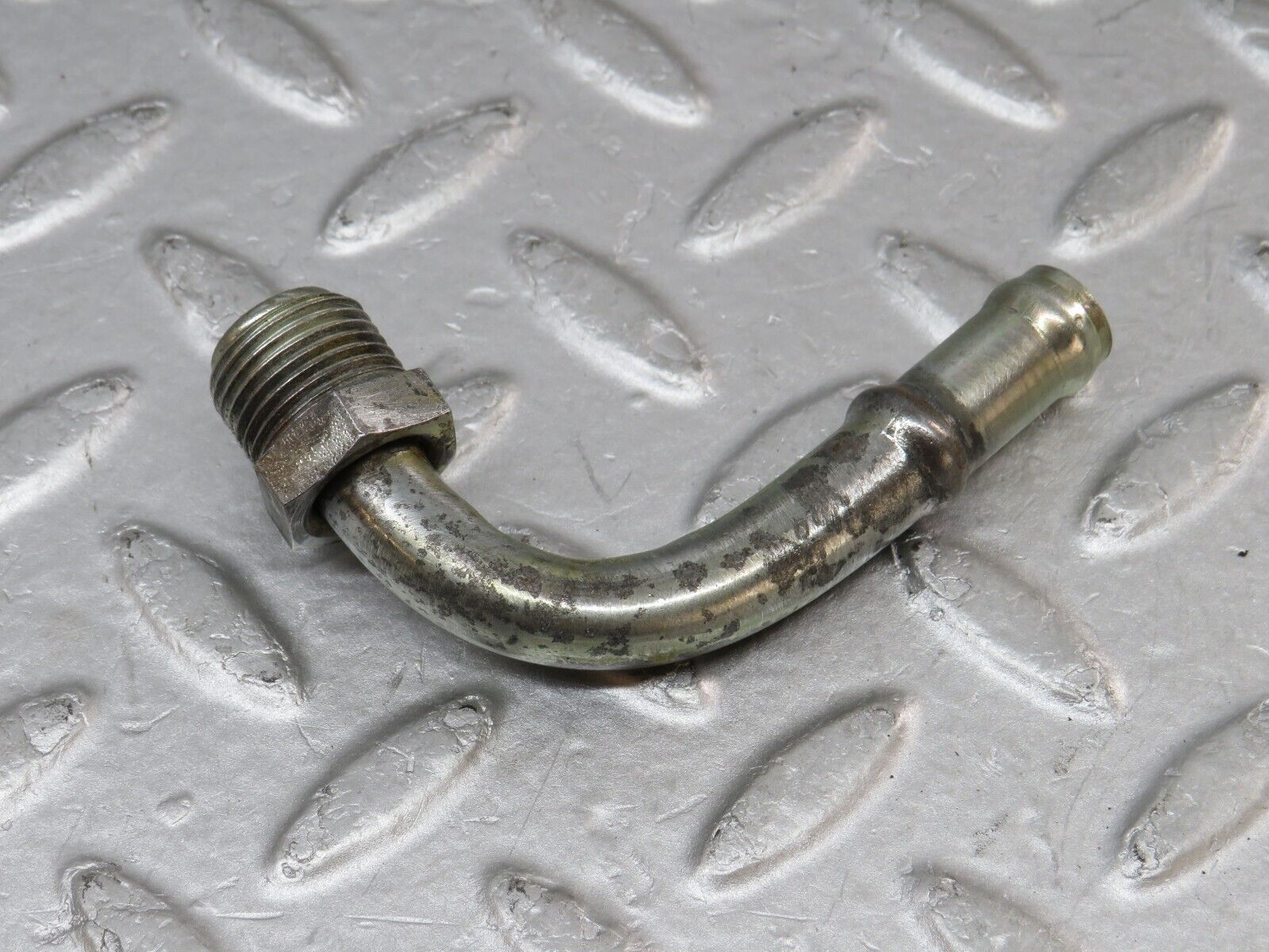 36306 Mercedes-Benz W126 420SE Power Steering Hose Pipe