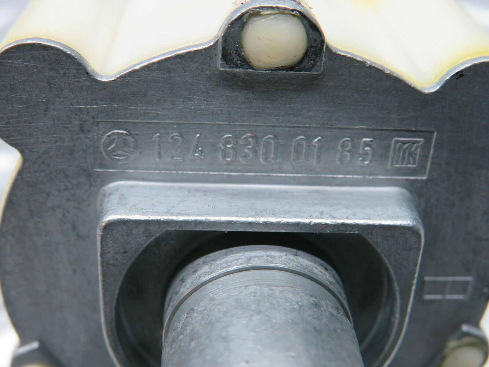 22402 Mercedes-Benz C124 E220 Coupe Heater Control Unit Switch 1248300185