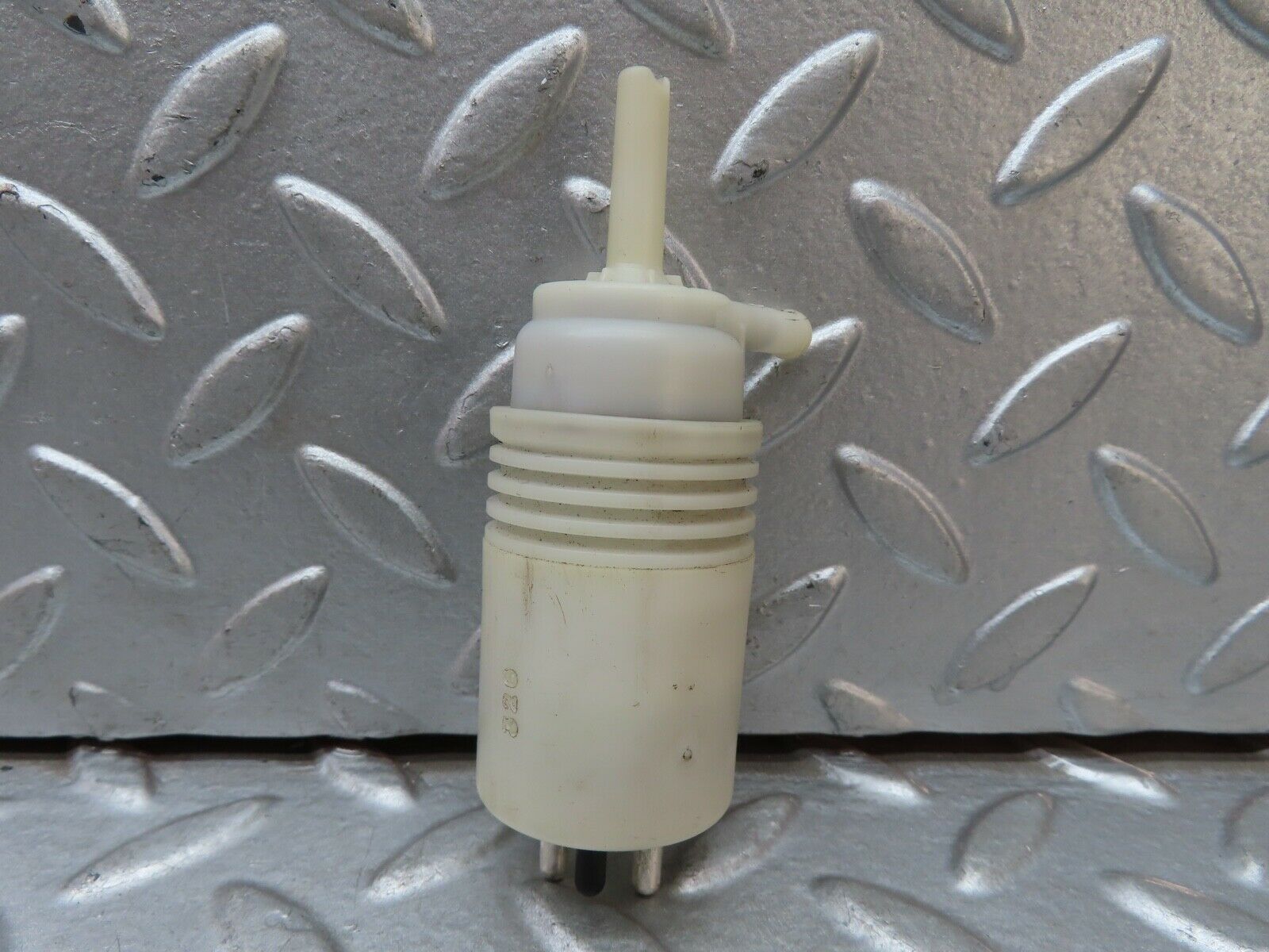 19654 Mercedes-Benz C140 CL420 Coupe Windscreen Washer Pump 1248690421