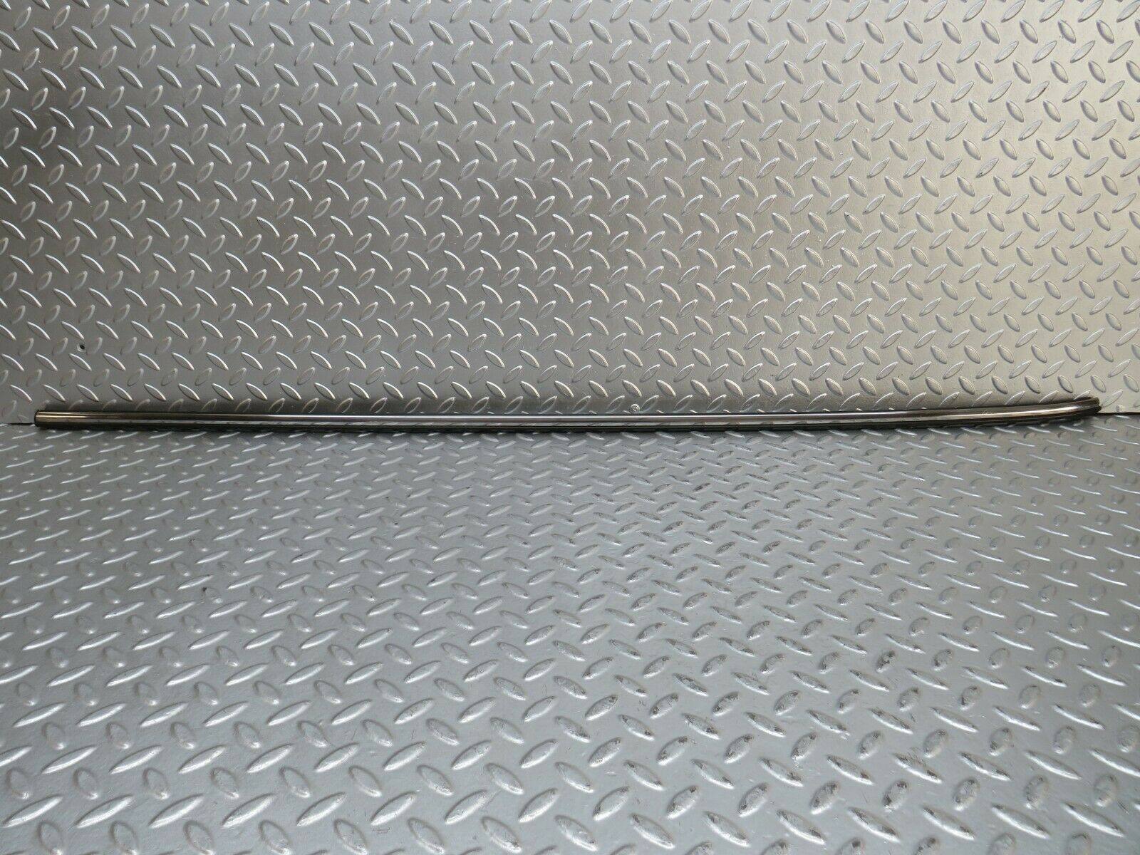 23644 Mercedes-Benz W114 280E Rear Left Fender Wing Centre Moulding Trim