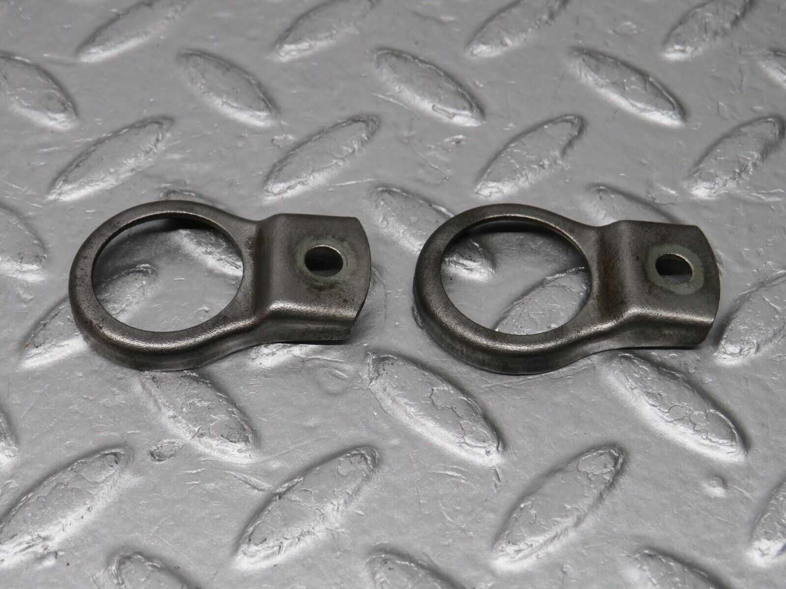 37567 Mercedes-Benz W109 300SEL Fuel Injector Bracket