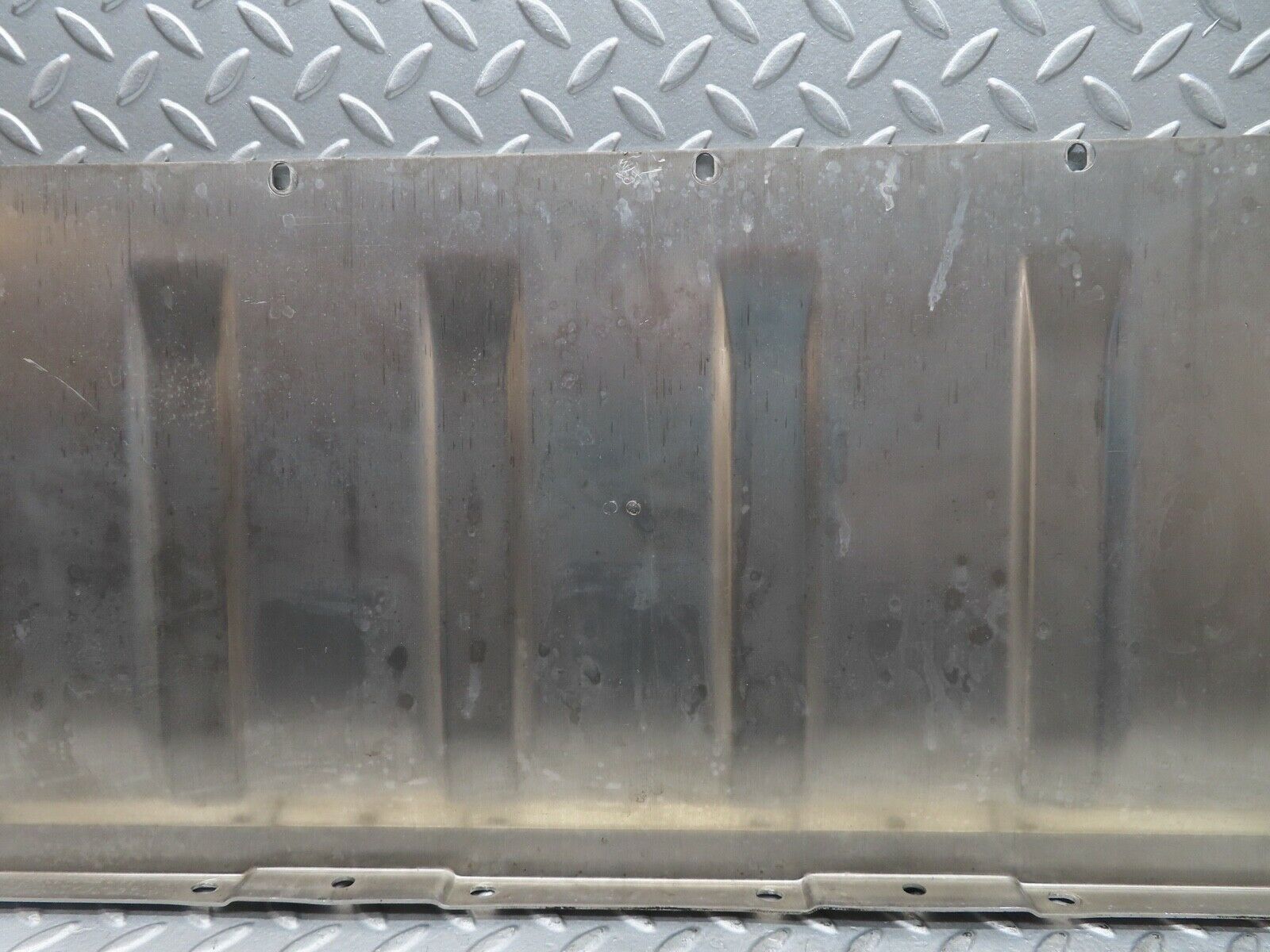 17326 Mercedes-Benz R129 300SL Coupe Fuel Tank Rear Cover