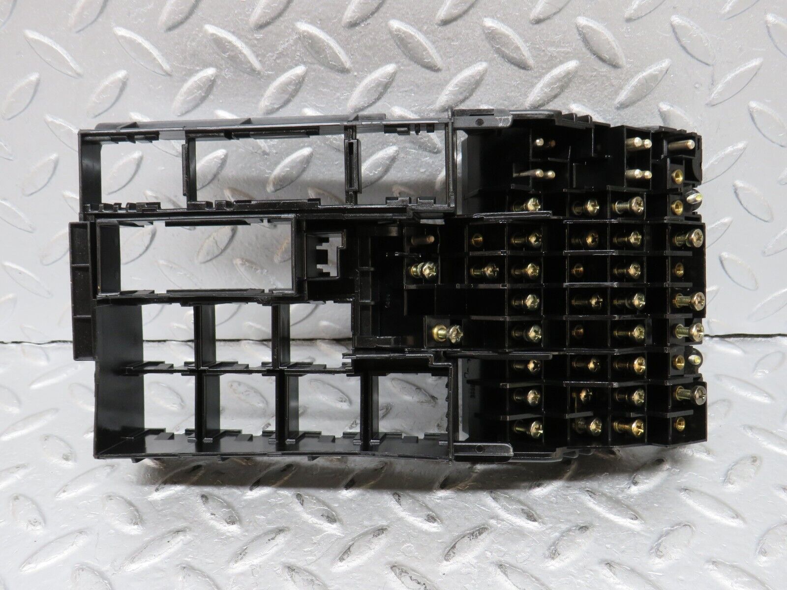 36198 Mercedes-Benz W126 420SE Fuse Box 1265407206